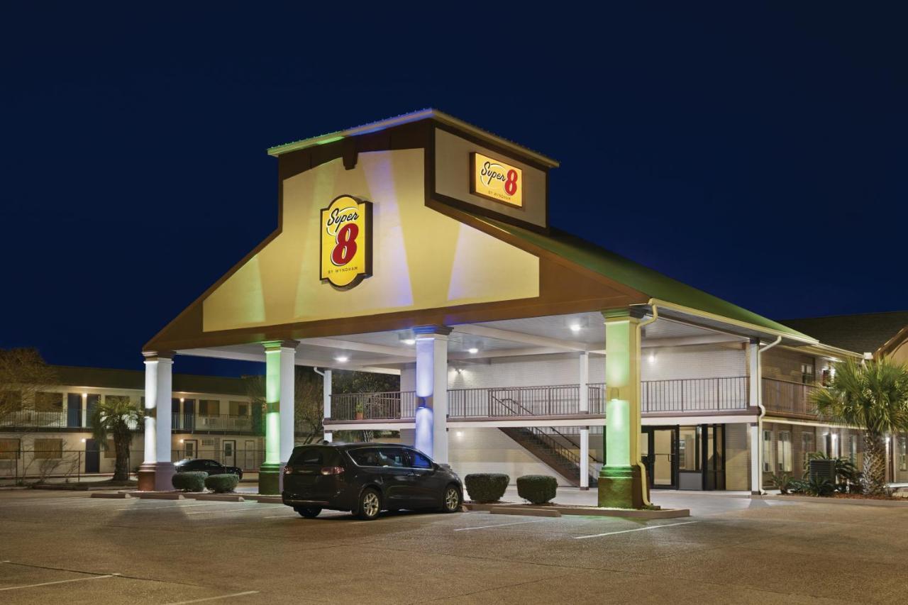 Super 8 By Wyndham Gulfport Biloxi Airport Motell Exteriör bild