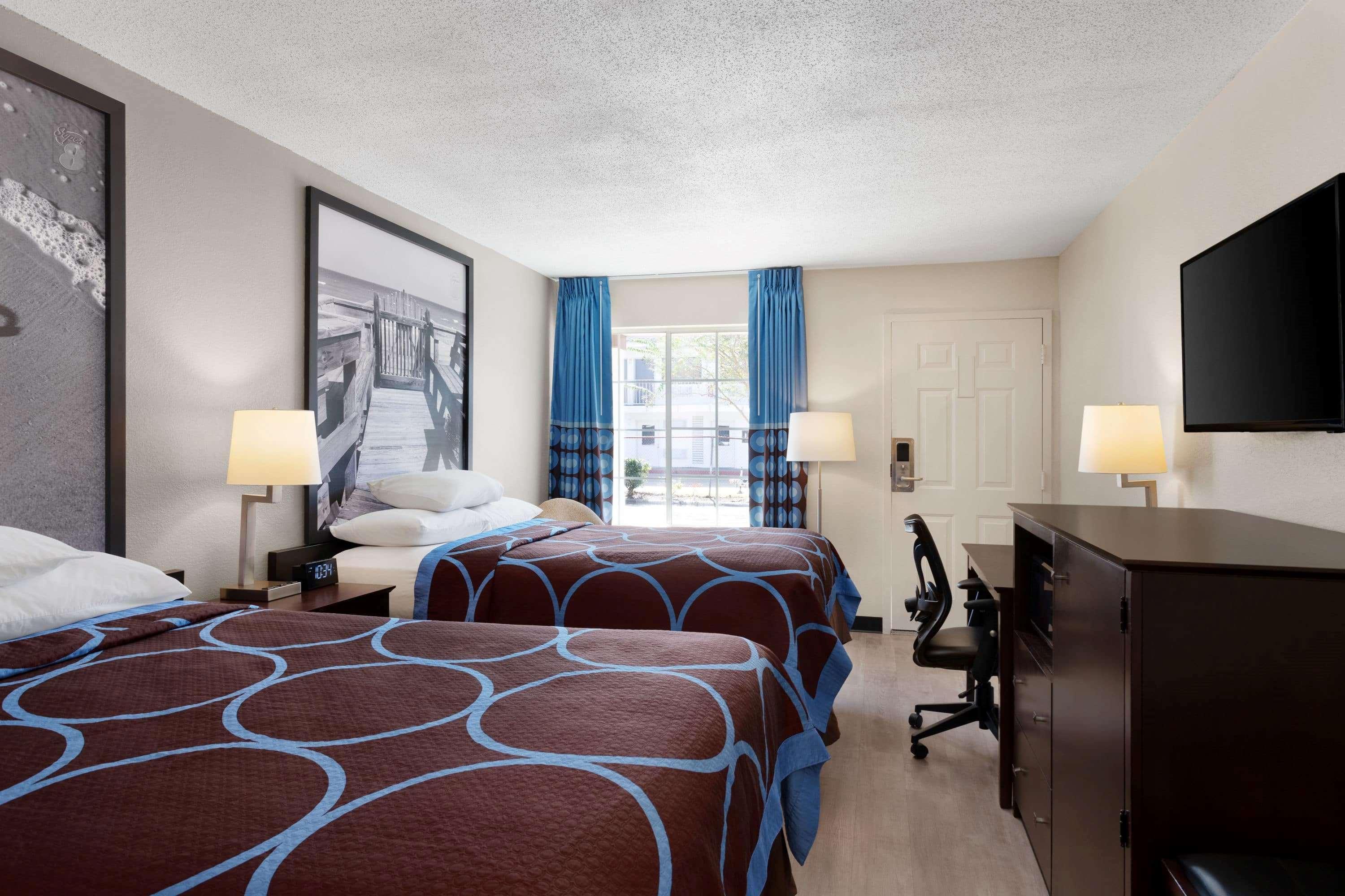 Super 8 By Wyndham Gulfport Biloxi Airport Motell Exteriör bild