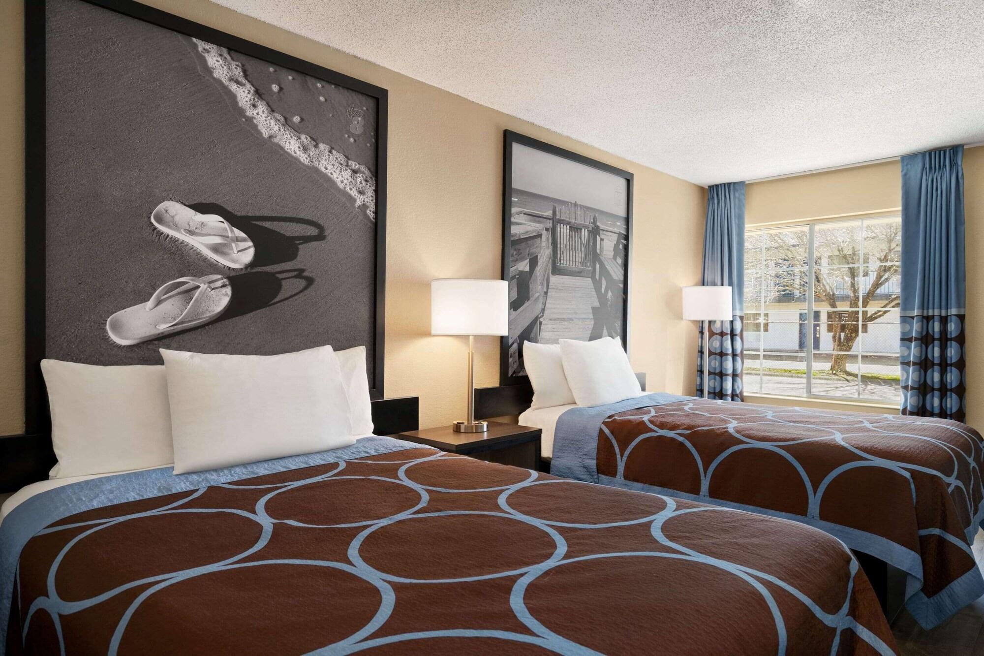 Super 8 By Wyndham Gulfport Biloxi Airport Motell Exteriör bild